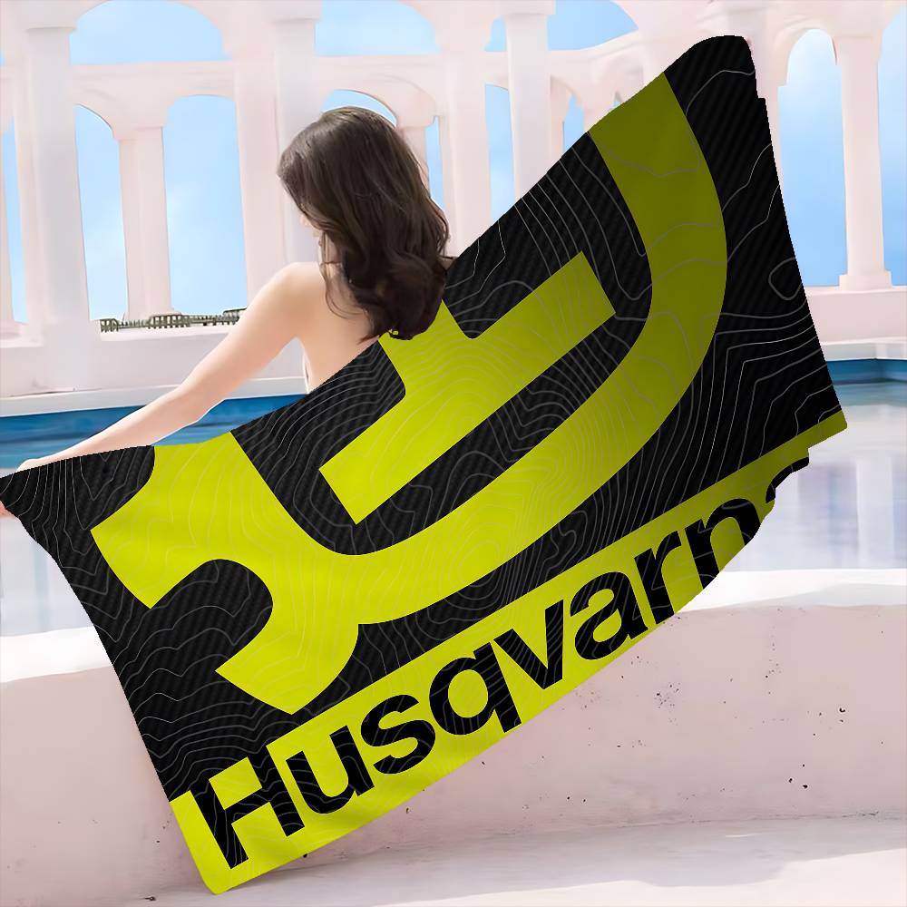 Pilates Yoga Towel - منشفة شاطئ بشعار H-HusqvarnaS، مناشف حمام