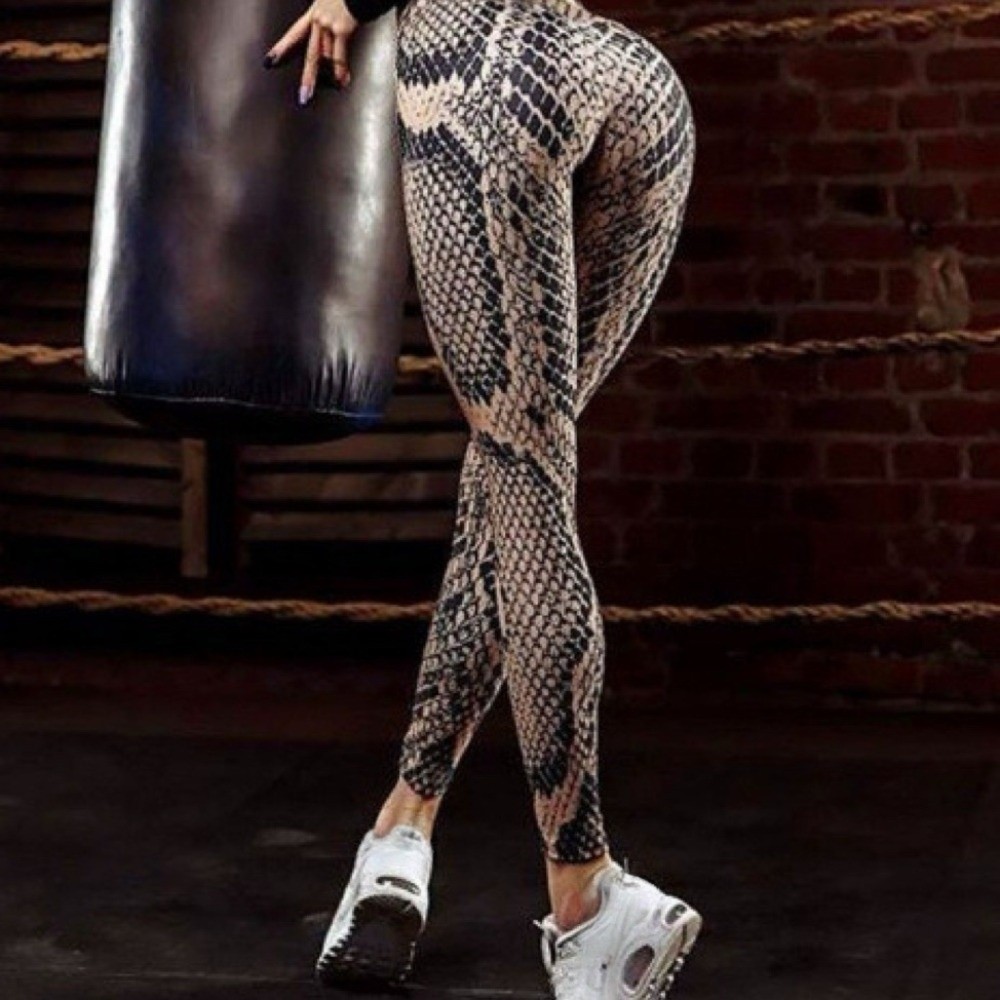 بنطلون ليجنز بنقشة جلد الثعبان - مراجعة Pilates Yoga Legging وسعره