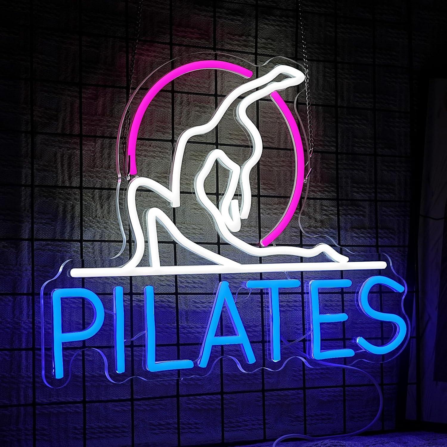 لافتة نيون لليوغا والبيلاتس مع - مراجعة Pilates Yoga Room وسعره
